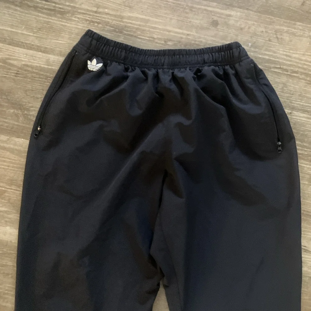 Adidas Sweatpants Track 3-stripes Black Puffy Pants Men's Size Large Joggers